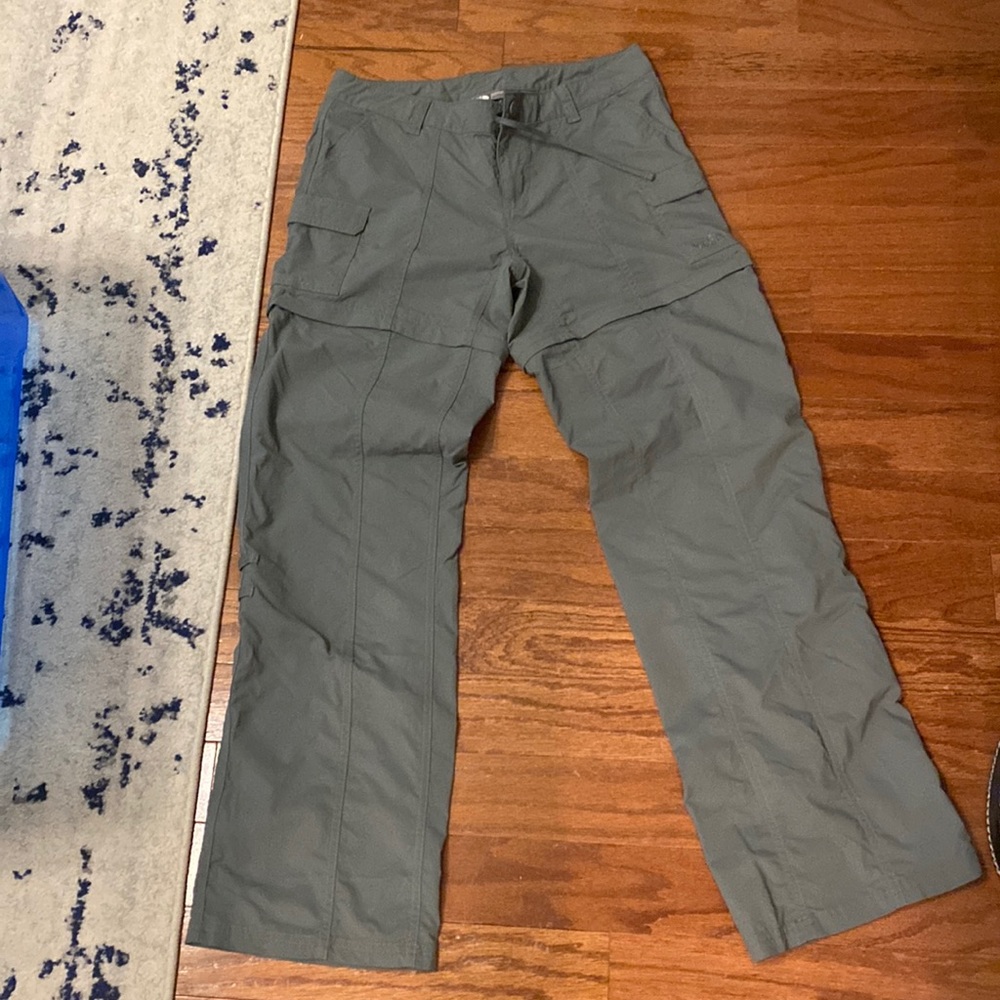 North Face convertible shorts/pants
